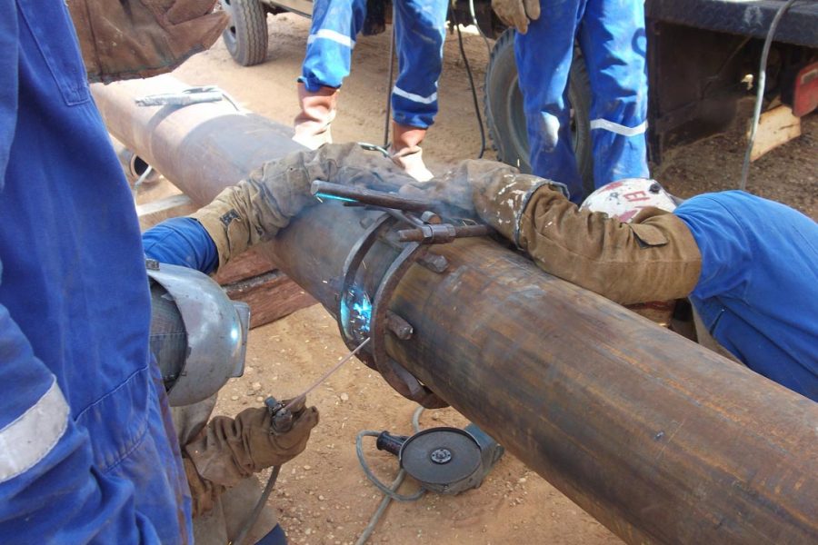 linea-flujos-macollas-trabajos-ingenieria-petrolera-mexico